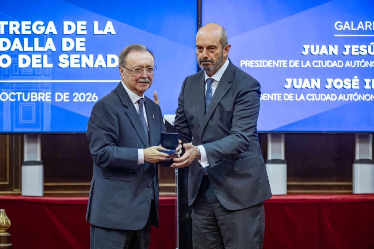 Vivas recibe la Medalla de Oro del Senado y dice que quien organizó el ataque a Ceuta “se equivocó”